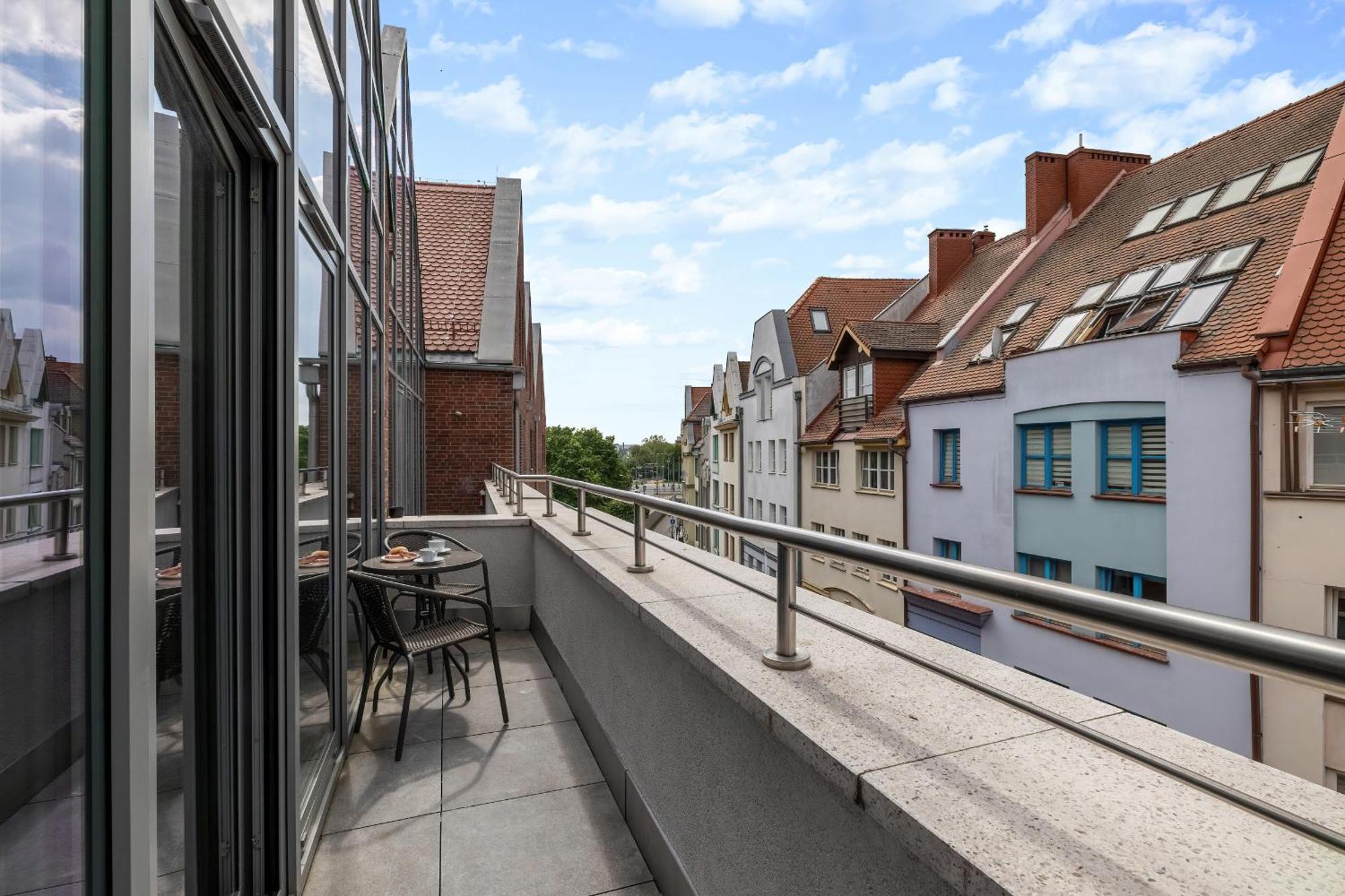 Gran & Marina Podzamcze Apartments Szczecin By Noclegi Renters Extérieur photo